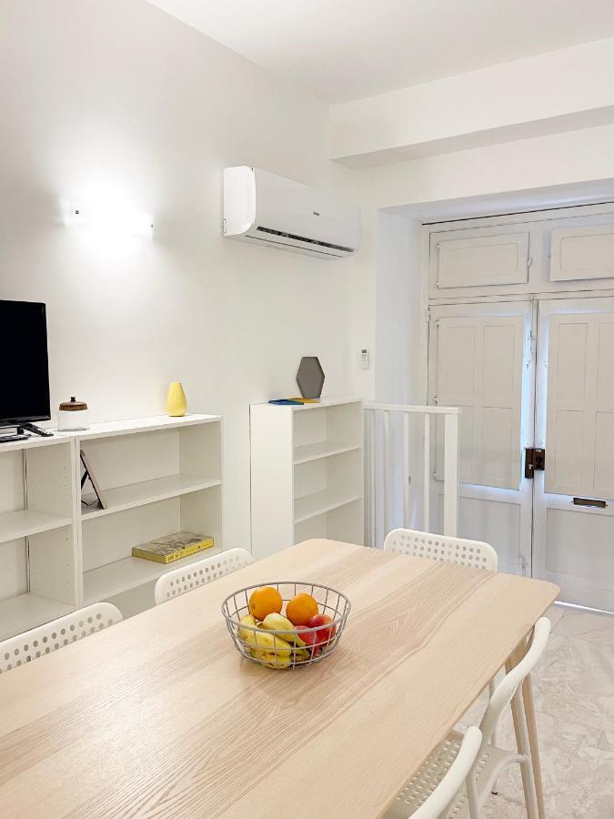 Entire Central Valletta Home Екстер'єр фото